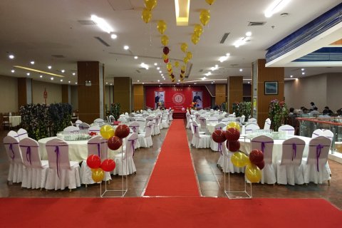 石林红杉湖温泉酒店