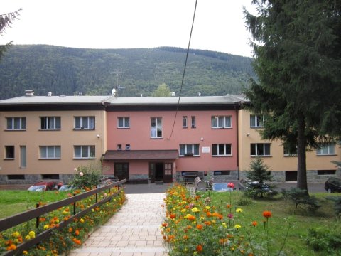 水坝酒店(Hotel U Přehrady)