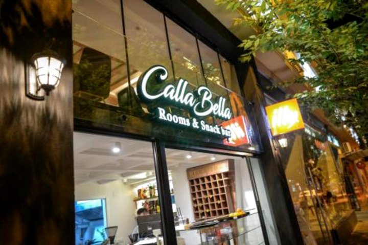 Calla Bella Rooms & Snack Bar
