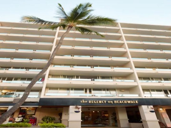 威基基海滩步道丽景湾支架公寓式酒店(Regency on Beachwalk Waikiki by Outrigger)
