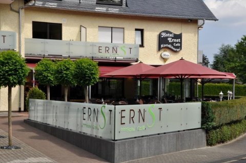 恩斯特卡费酒店(Hotel Café Ernst)