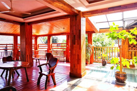 景洪宗晋客栈(告庄星光夜市店)