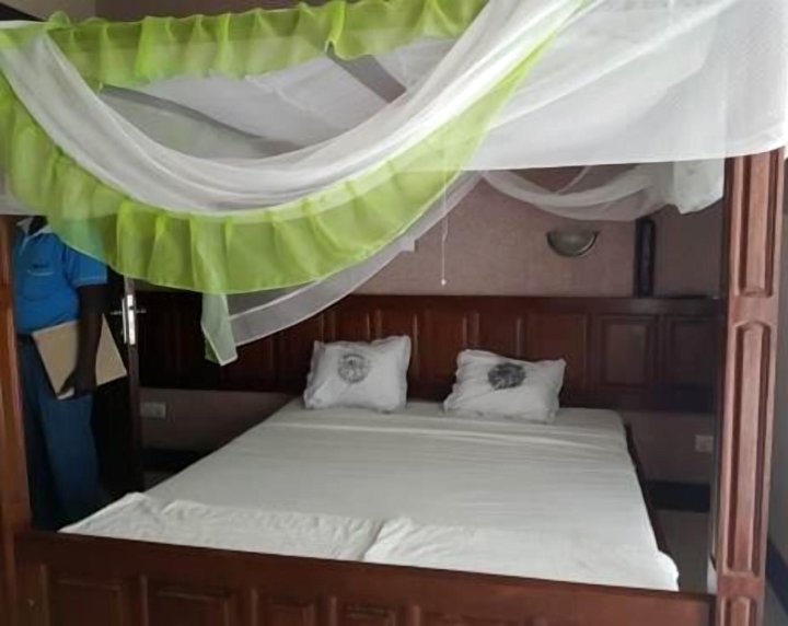 蒙巴萨所罗门城堡酒店(Solomon Castle Hotel Mombasa)