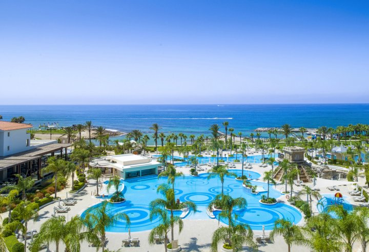 帕福斯奥运礁湖度假村(Olympic Lagoon Resort Paphos)