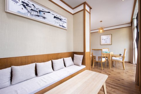 崇州街子古镇斯维登温泉度假酒店(青城山居店)