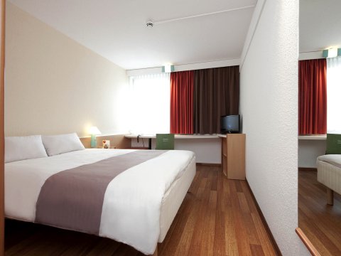 雷根斯堡市宜必思酒店(ibis Hotel Regensburg City)