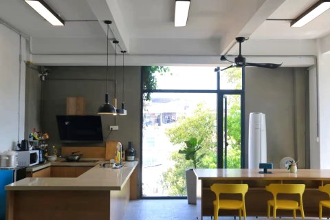 SlowHouse 吾问东西民宿(西街开元寺店)