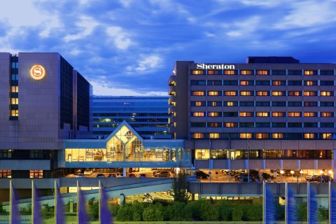 法兰克福机场喜来登酒店及会议中心(Sheraton Frankfurt Airport Hotel & Conference Center)