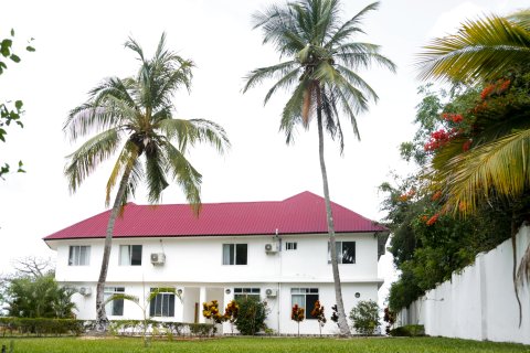 卡拉马里海滩别墅(Calamari Beach Villas)