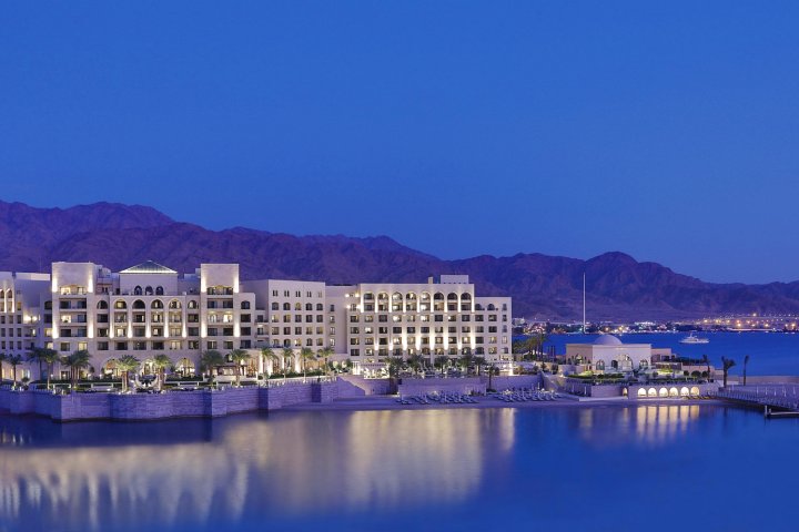 萨拉雅艾奎巴埃玛娜拉豪华精选酒店(Al Manara, a Luxury Collection Hotel, Saraya Aqaba)