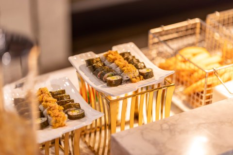 清能清江饭店 (武汉黄鹤楼红巷店)