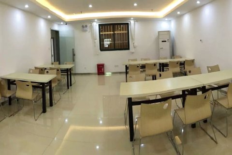 汉庭酒店(上海九亭地铁站店)