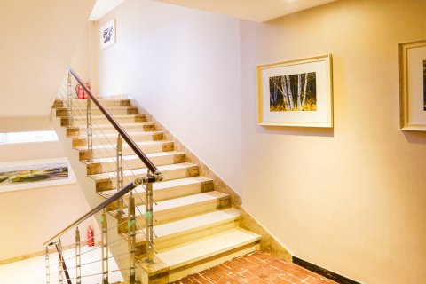 阿荣旗承信宾馆