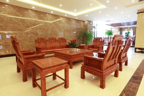 罗平浙商大酒店