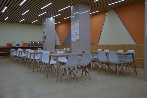 华驿酒店(大安步步高店)