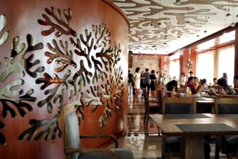 安宁金方森林温泉半山酒店