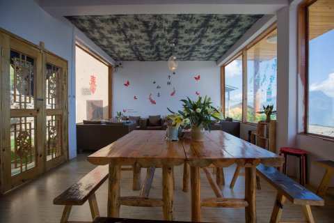 泸沽湖那年客栈