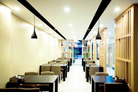 尚客优酒店(乐至人民政府店)