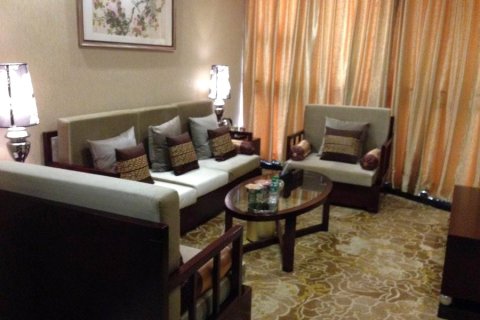 石棉维仕登大酒店