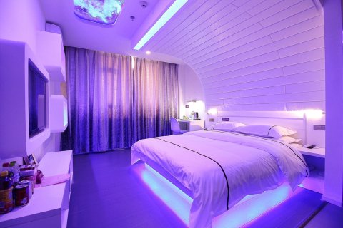 宾川云尚主题酒店