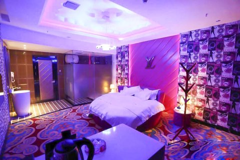 阿鲁科尔沁旗阿兰朵酒店