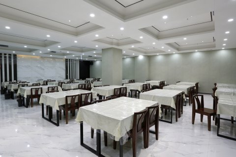 伊宁五洲艺术酒店(六星街景区店)