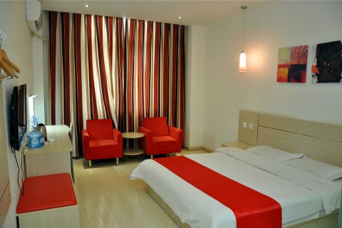 爱航快捷酒店(临沭步行街店)