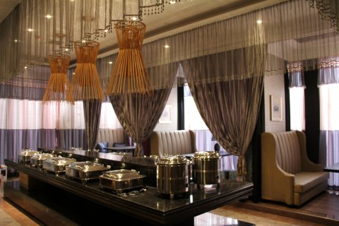 晋城湖滨花园酒店(国贸广场德华兴店)