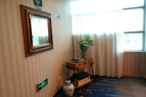 蓝湾酒店(克拉玛依西环路店)