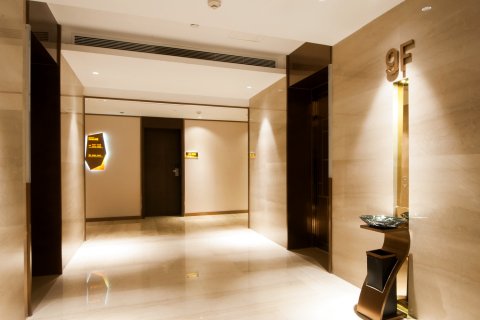 OAK橡树酒店(晋阳湖会展中心万象城店)