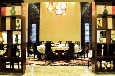 珠海新海利大酒店(拱北口岸店)