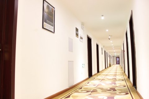 速8酒店(海阳金海螺广场店)