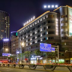 酒店头图