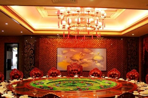 西平豪顿国际酒店