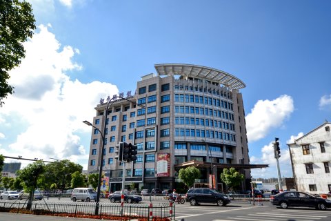 台州和平国际饭店