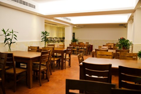 海伦百纳酒店(遂昌龙谷路店)