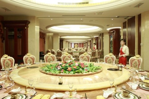 苏州吴中白金汉爵大酒店