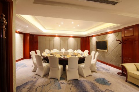 南昌嘉莱特精选酒店(红谷滩秋水广场店)