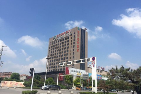 沈丘华丰国际酒店