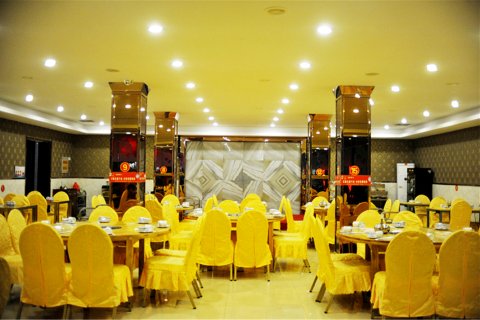 郧西五湖商务连锁酒店