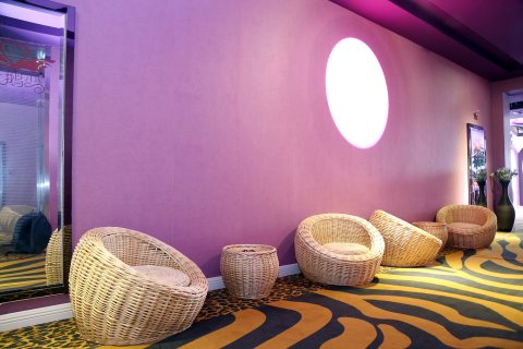 天鹅恋主题酒店(无锡新区茂业广场店)