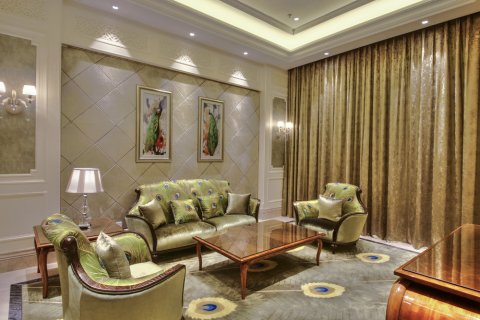 鸡西龙城花园饭店