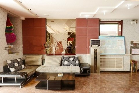 大庆田雨时尚宾馆(萨尔图火车站店)