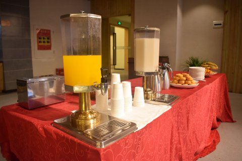 锦善酒店(凯里市民族文化园城南客运站店)