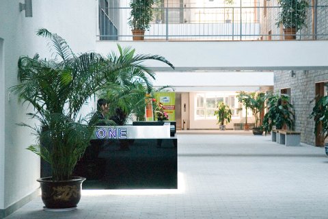 宜客宜家酒店(大连东北财经大学高新万达店)