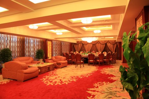 瓜州宏金源大酒店