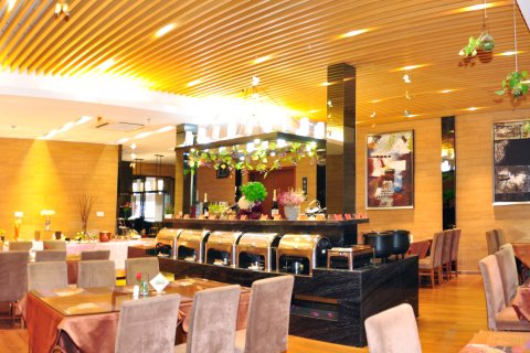 永生璞琚酒店(萍乡火车站绿茵广场店)