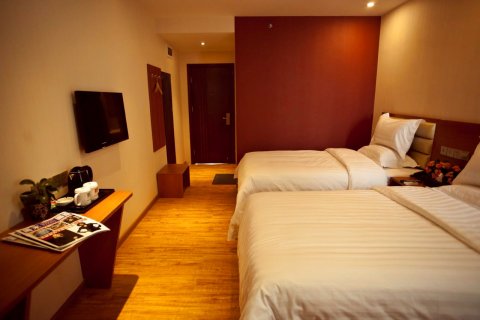 宁安星期五假日宾馆