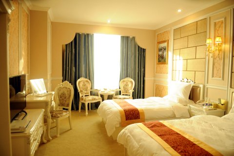 大方新鸿运大酒店