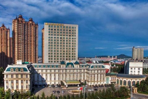 鸡西龙城花园饭店